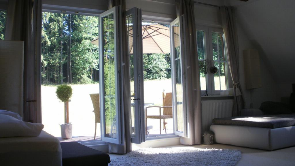 Gaestezimmer Im Haus Am Wald Freudenstadt Room photo